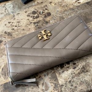 Tory Burch Chevron Wallet